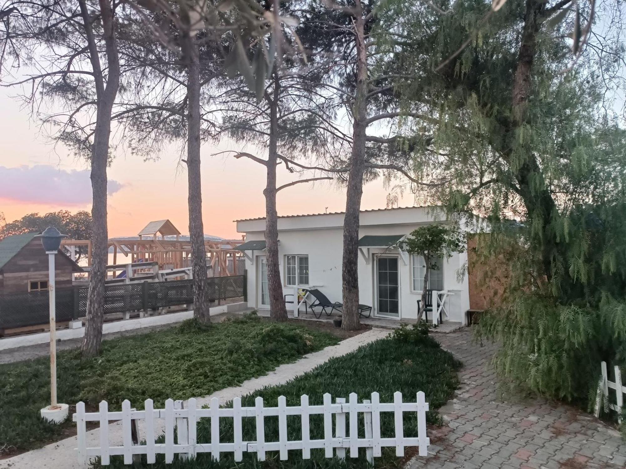 Teos Ormanci Tatil Koyu Hotel Seferihisar Exterior foto