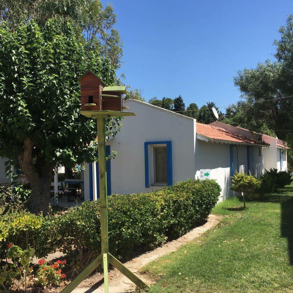 Teos Ormanci Tatil Koyu Hotel Seferihisar Exterior foto