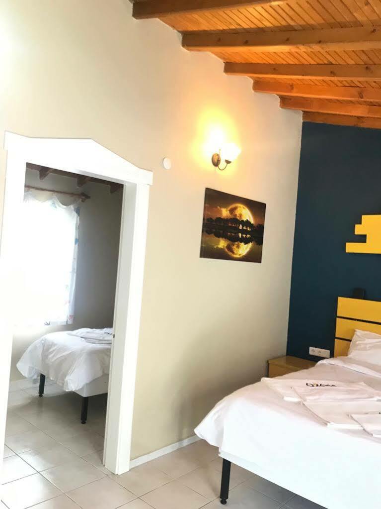 Teos Ormanci Tatil Koyu Hotel Seferihisar Exterior foto